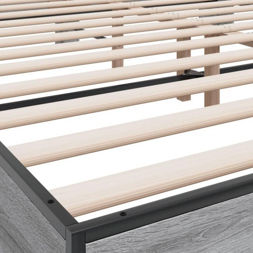 Sengestel 200x200 cm konstrueret træ og metal grå sonoma-eg
