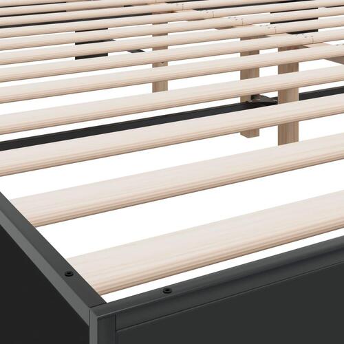 Sengestel 200x200 cm konstrueret træ og metal sort