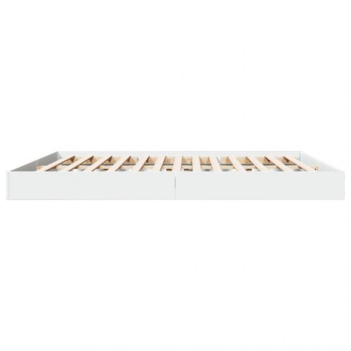 Sengestel 200x200 cm konstrueret træ hvid