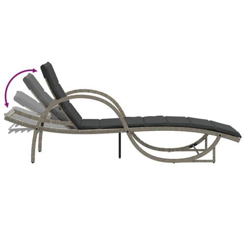Liggestole 2 stk. med bord polyrattan lysegrå
