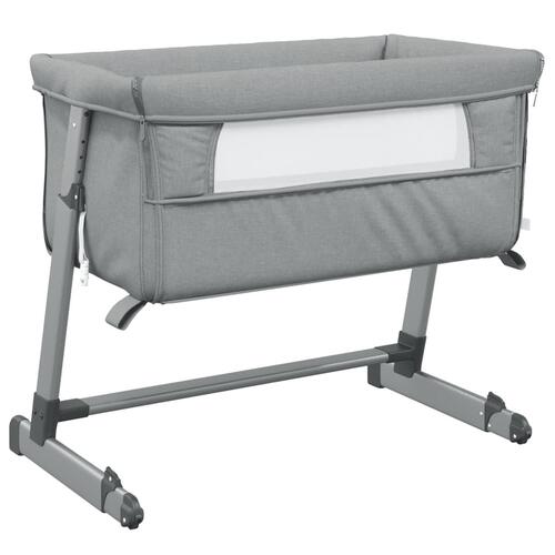 Babyseng med madras linnedstof lysegrå