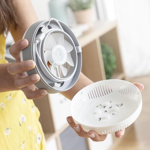 Myggeafvisende lampe ved hjælp af sugning inklusiv vægbeslag KL Lite InnovaGoods