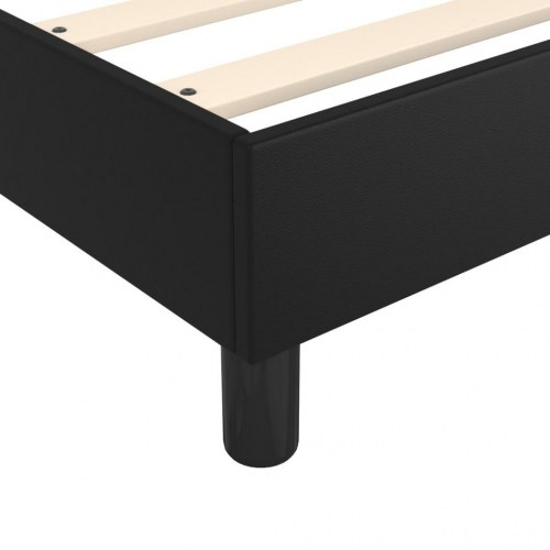 Kontinentalseng 200x200 cm i sort kunstlæder med madras og topmadras