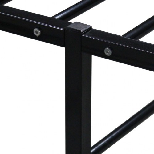 Sengestel i metal 140 x 200 cm - sort sengeramme med lamelbund