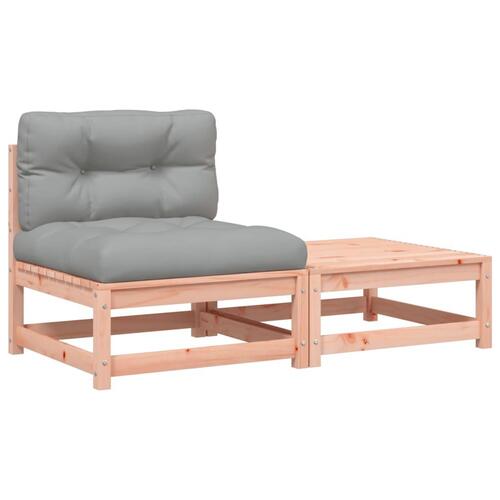 Sofa med hynder og fodskammel uden armlæn