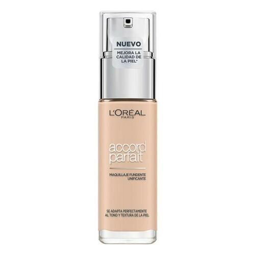 Flydende makeup foundation Accord Parfait L'Oreal Make Up (30 ml) (30 ml) 4,5N-true beige 30 ml