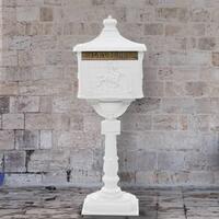 Postkasse med piedestal aluminium vintagestil rustbestandig hvid