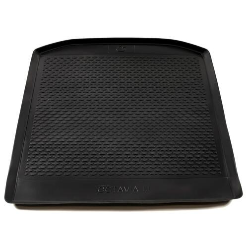 Bagagerumsbakke til Škoda OCTAVIA III Combi 2013- gummi