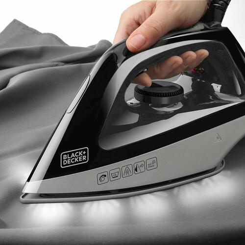 Dampstrygejern Black & Decker BXSS2200E 2200 W