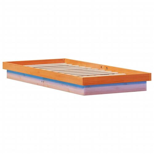 Sengeramme med LED-lys 90x190 cm massivt fyrretræ gyldenbrun
