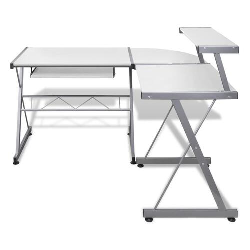 Skrivebord 139x115cm i hvid
