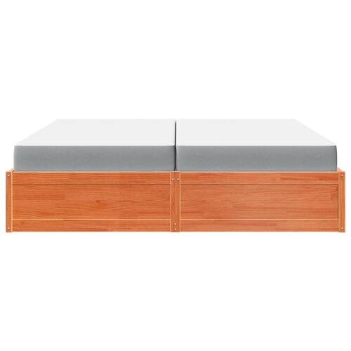 Seng med madras 200x200 cm massivt fyr gyldenbrun