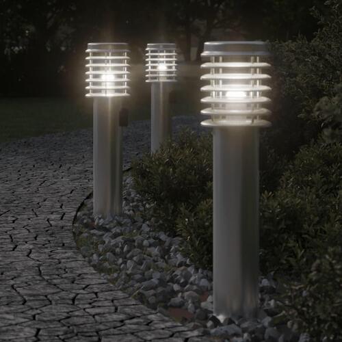 Udendørs standerlampe med stikkontakt 60 cm rustfrit stål sølv