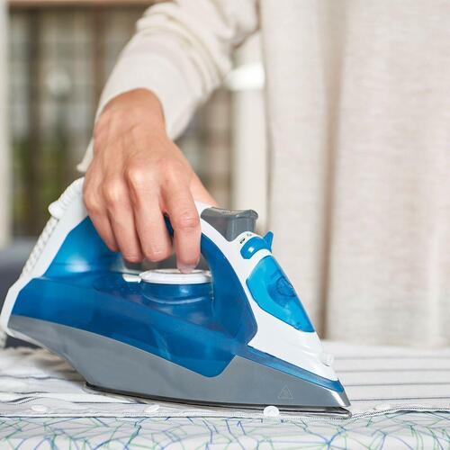 Dampstrygejern Black & Decker Blå 2200 W