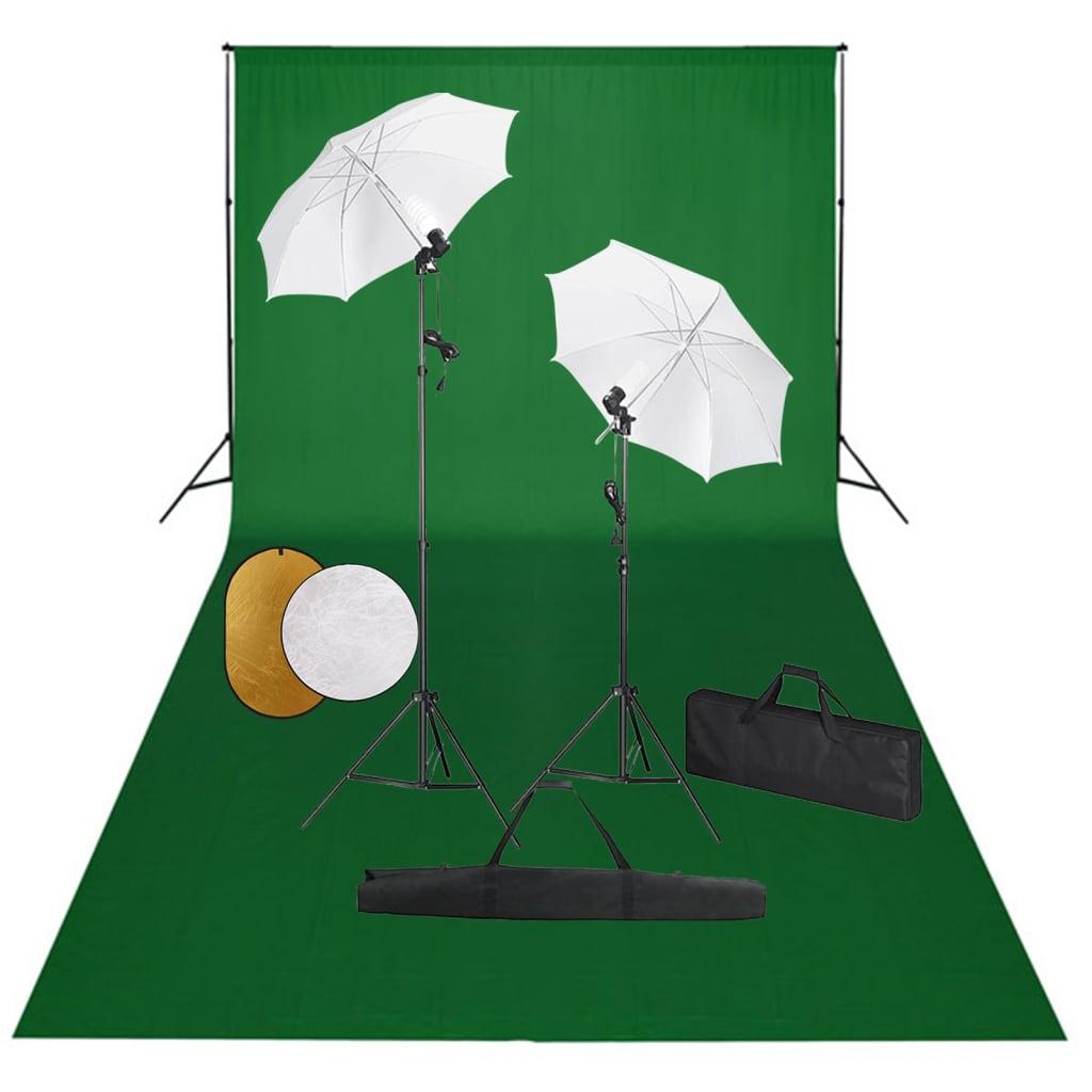 Fotostudieudstyr med lamper, paraplyer, baggrund og reflektor