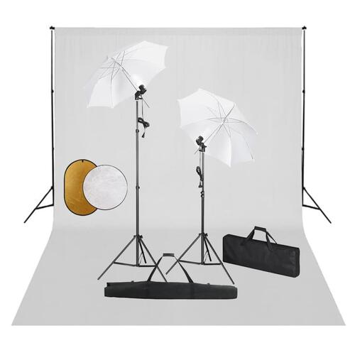 Fotostudieudstyr med lamper, paraplyer, baggrund og reflektor