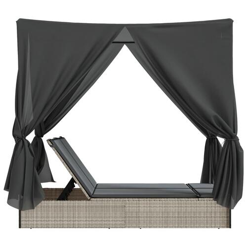 Solseng med tag og gardiner polyrattan lysegrå