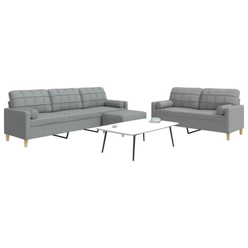 3 personers sofa med fodskammel og pyntepuder stof lysegrå
