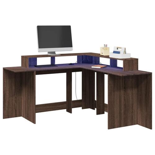 Skrivebord med LED-lys 152x152x91 cm konstrueret træ brunt eg