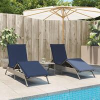 Liggestole 2 stk. med bord polyrattan grå