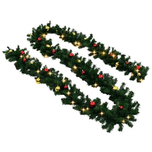 Juleguirlande dekoreret med kugler og LED-lys 10 m