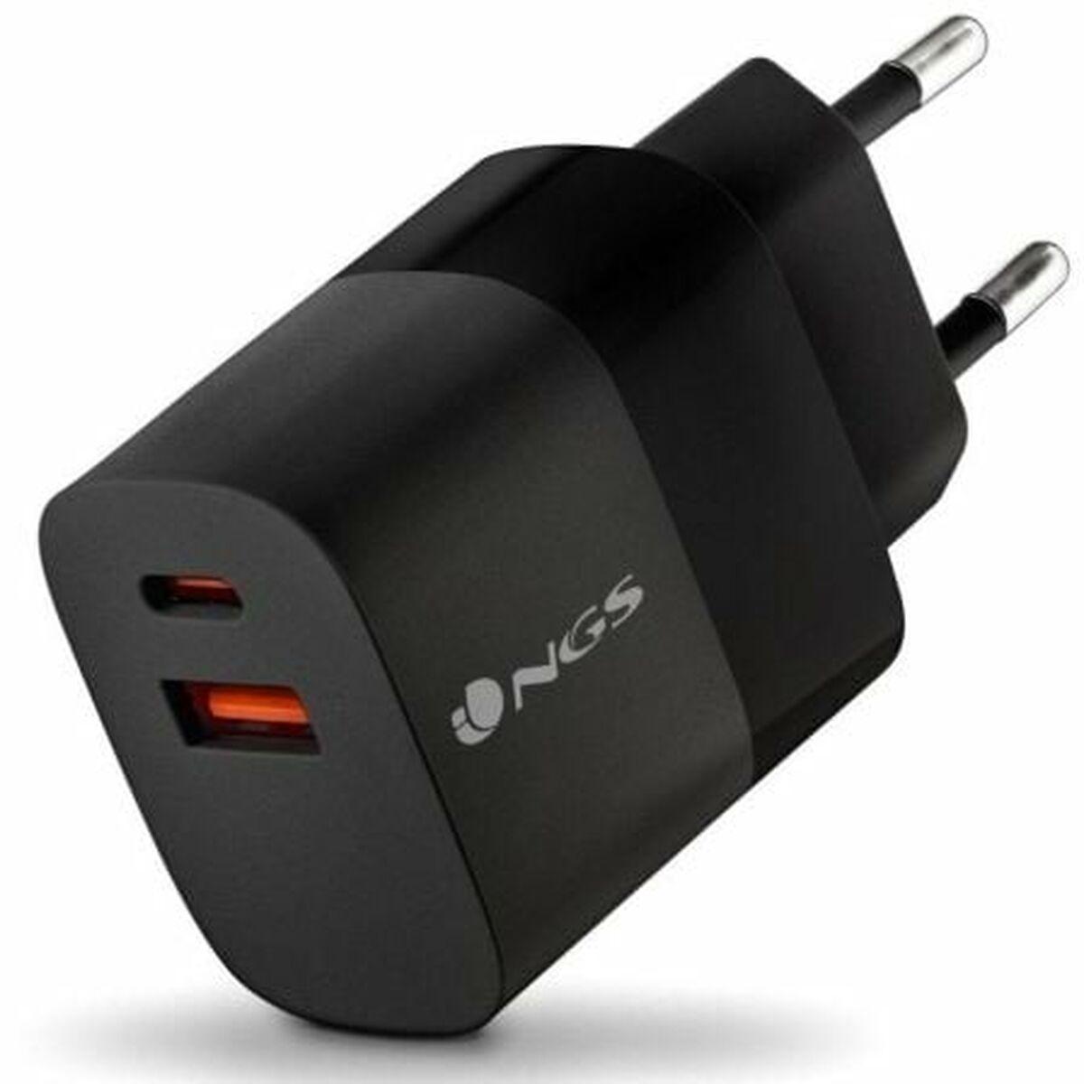 NGS BUD33W vægoplader med USB‑C og USB - 33 W (sort)