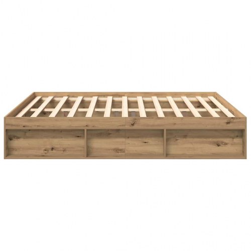 Sengeramme 200×200 cm i konstrueret træ - kunsteg