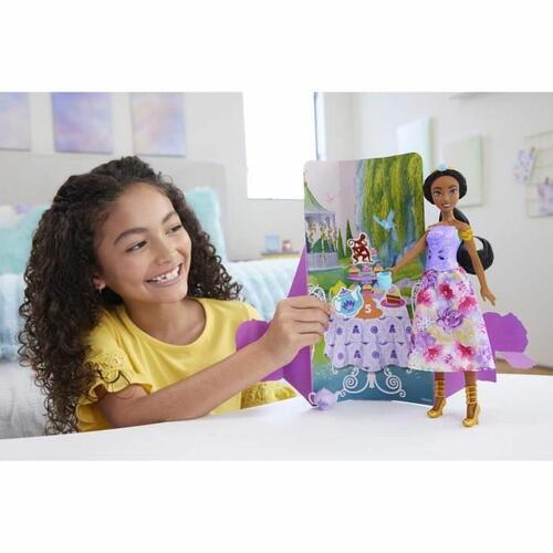 Babydukke med tilbehør Disney Princess Spin & Reveal Jasmine