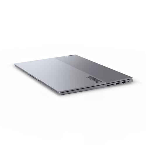 Bærbar computer Lenovo 21KH00T0SP 16" intel core i5-13420h 16 GB RAM 512 GB SSD Spansk qwerty