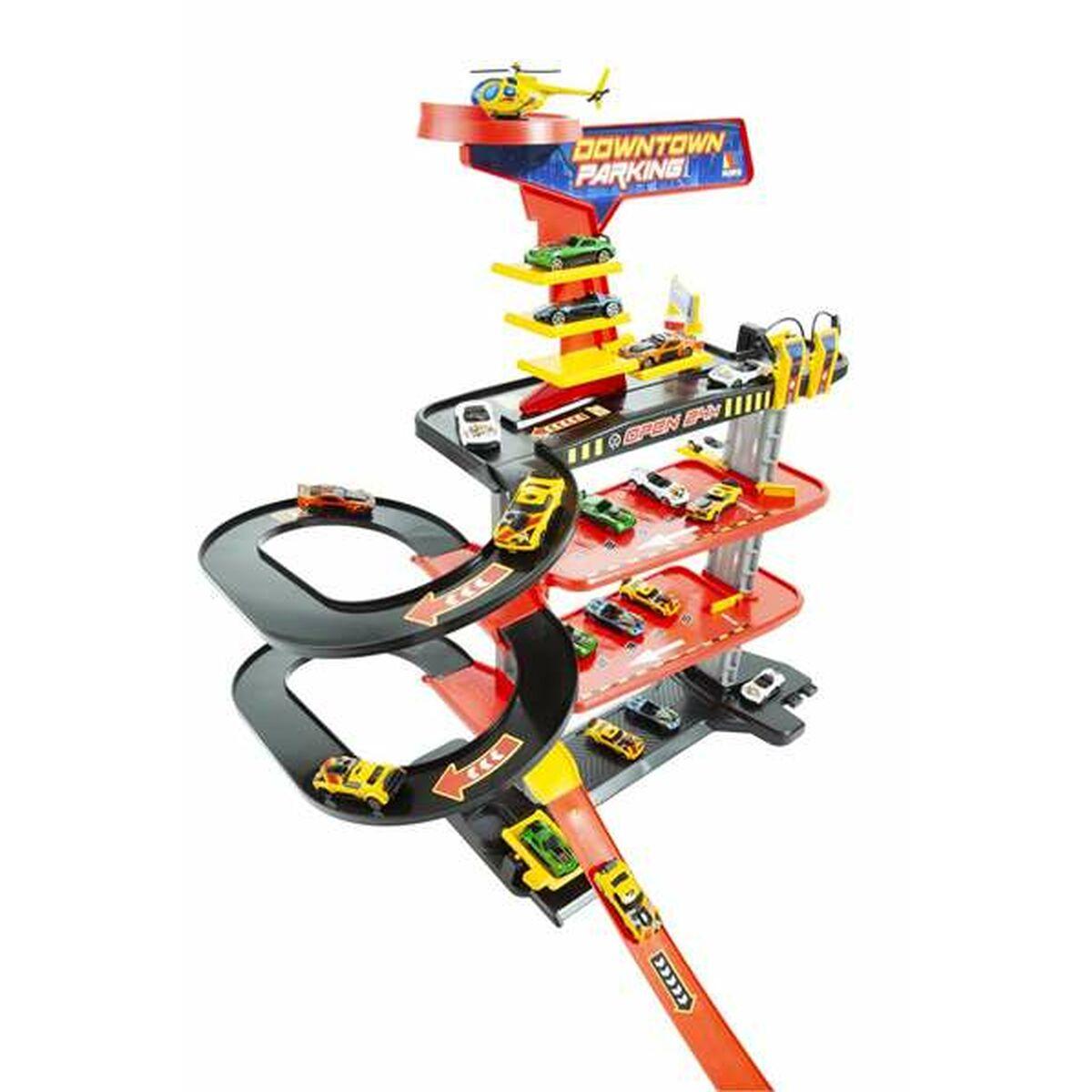 Moltó garage med biler - bilbane og parkeringshus