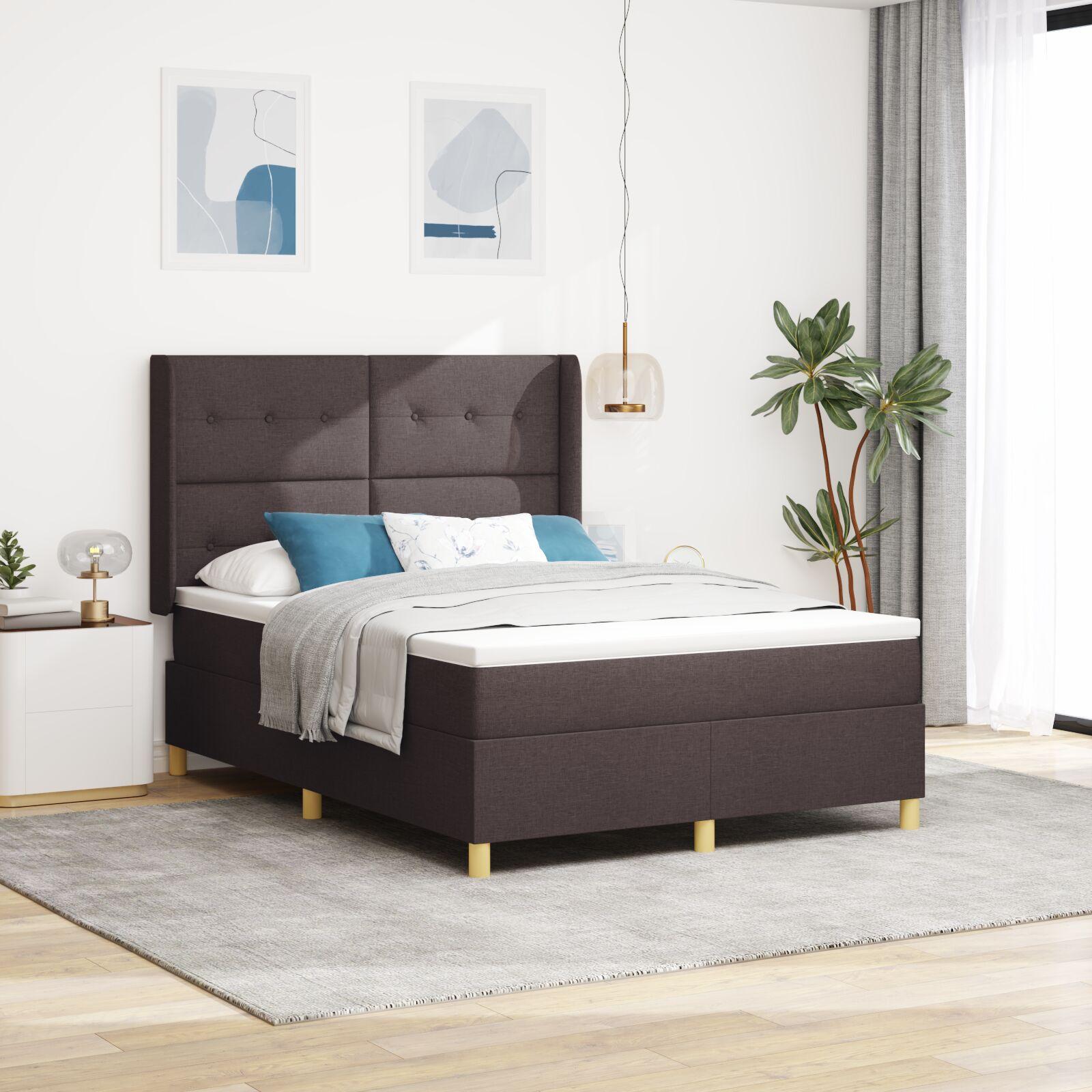 Kontinentalseng med madras Mørk Brun 140 x 190 cm Stof billede