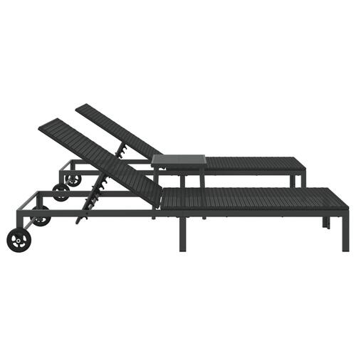 Solsenge 2 stk med hjul og bord Sort Poly Rattan