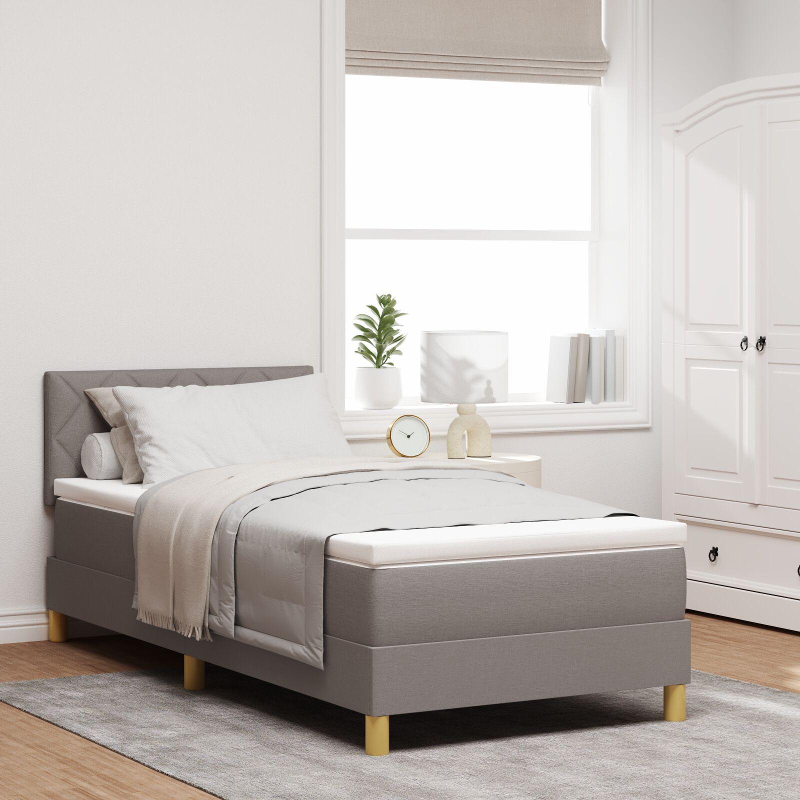 Kontinentalseng med madras Gråbrun 90 x 190 cm Stof billede