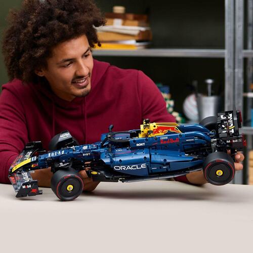 Lego Technic Oracle Red Bull Racing RB20 byggesæt - 1.599 dele, multifarvet