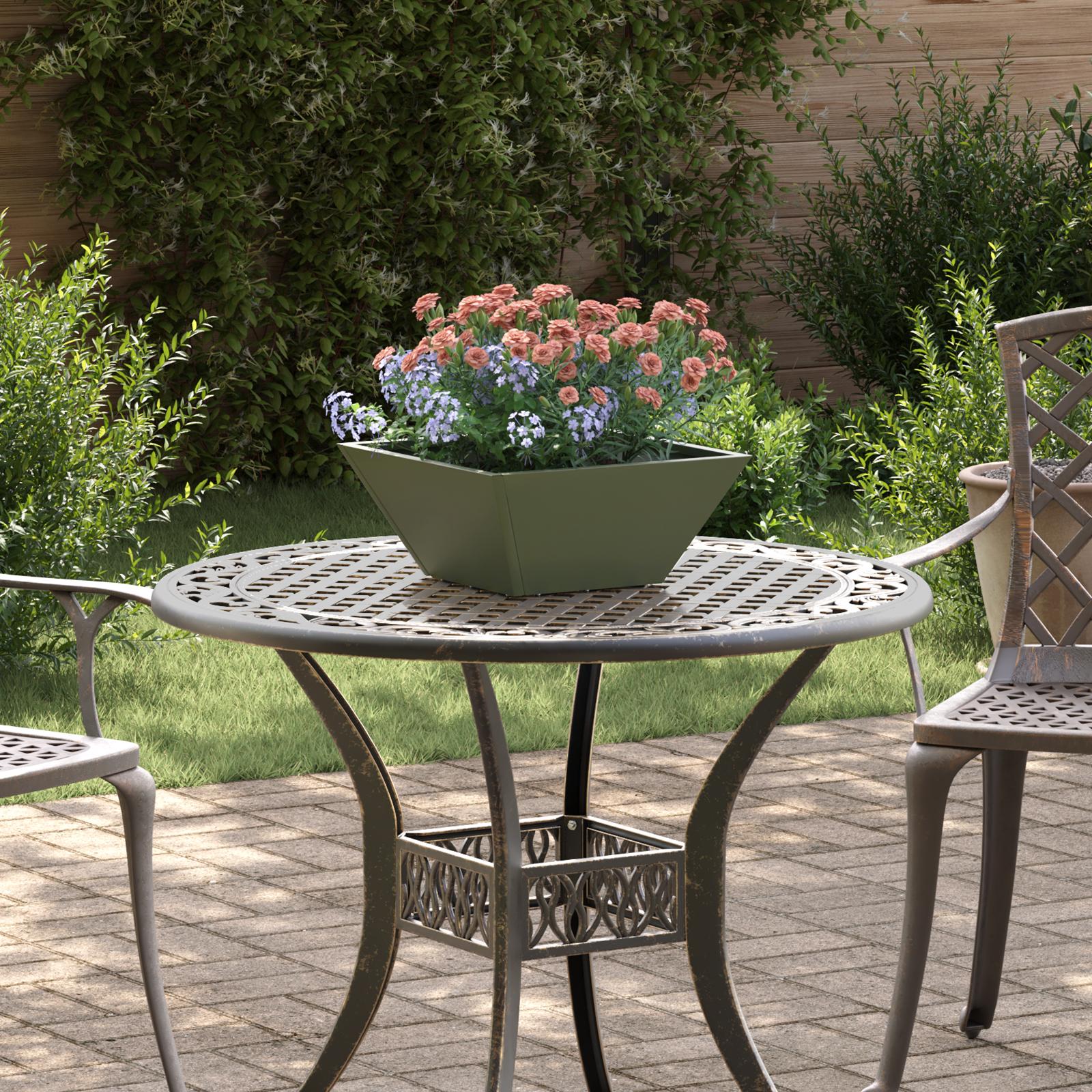 Metal Planter Olivengrøn Metal Medium Dekorative Indlæg