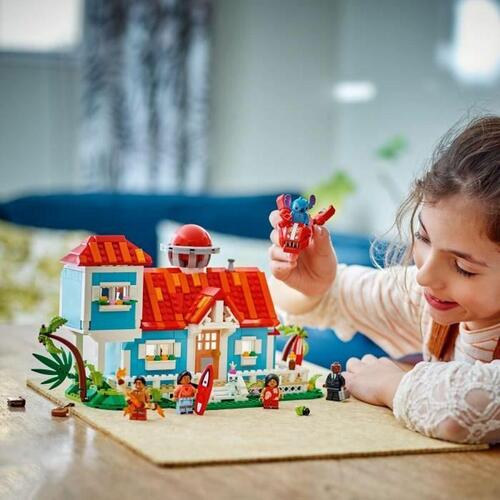 LEGO Disney Lilo & Stitch Strandhus 43268 - 834 dele
