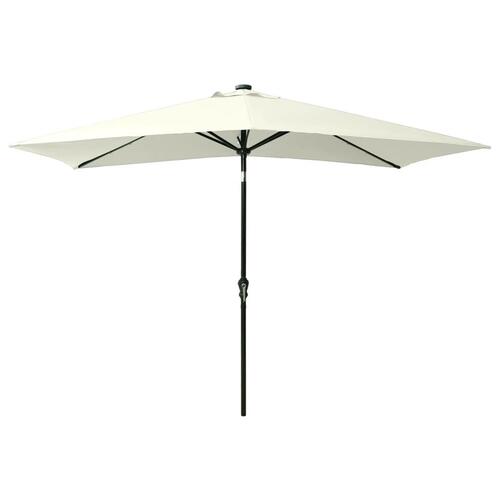 Parasol med stålstang og LED-lys 2x3 m sandfarvet