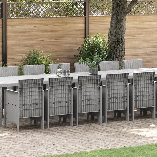 17 dele have spisestue lys grå poly rattan, have bord lys grå 250x100x73 cm poly rattan, have bord lys grå 150x100x73 cm poly rattan, have stole 4 stk lys grå poly rattan