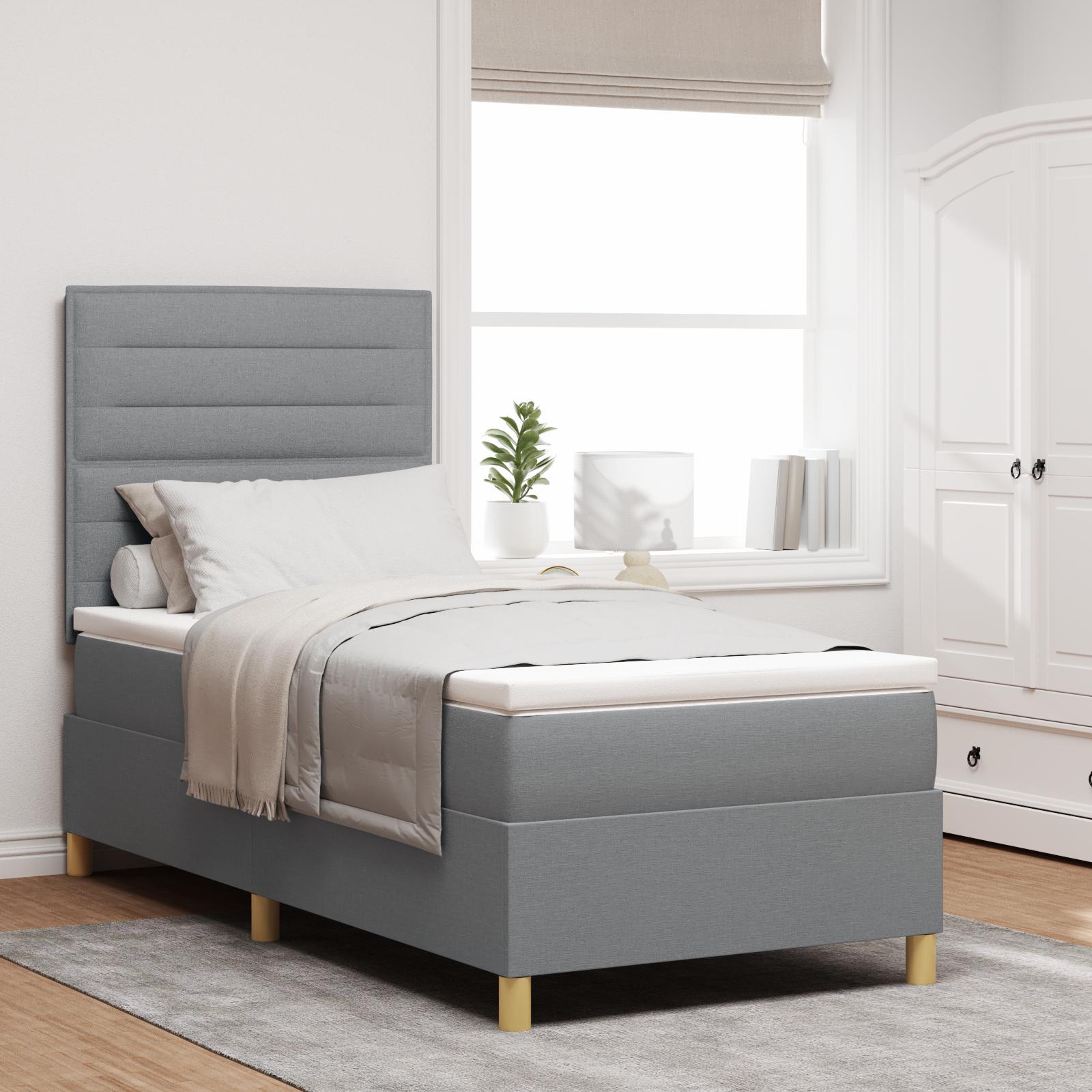 LED Box Spring Bed med madras Lysegrå 80 x 200 cm Stof billede