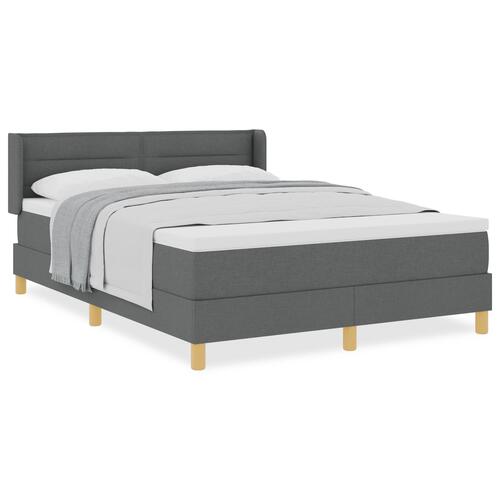 Box Spring Seng med Madras Mørk Grå 140x200 cm Stof&& Sengegavl Linjer Design Mørk Grå 140 cm Stof