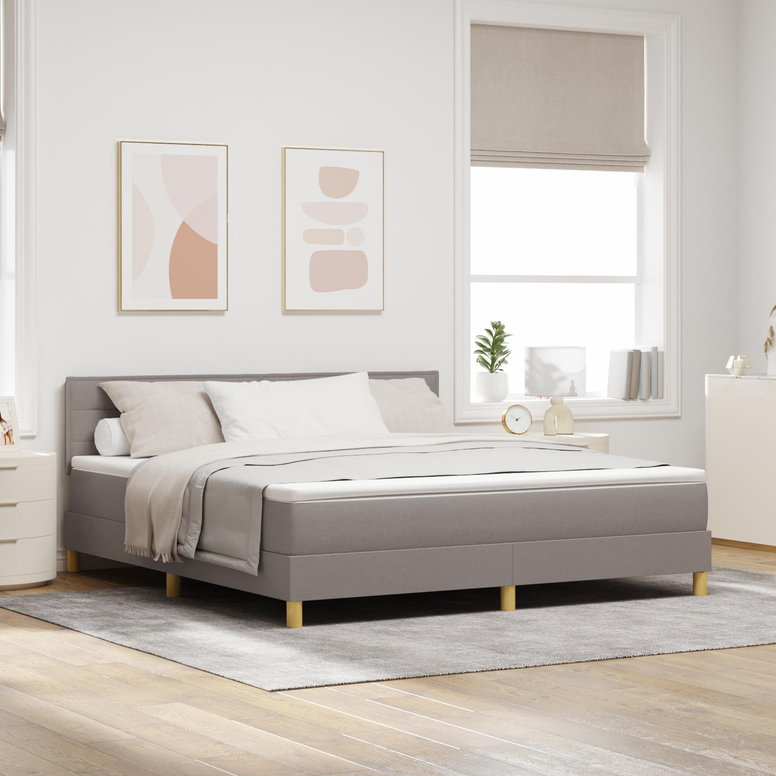 LED Box Spring Bed med madras med LED Gråbrun 180 x 200 cm Stof billede