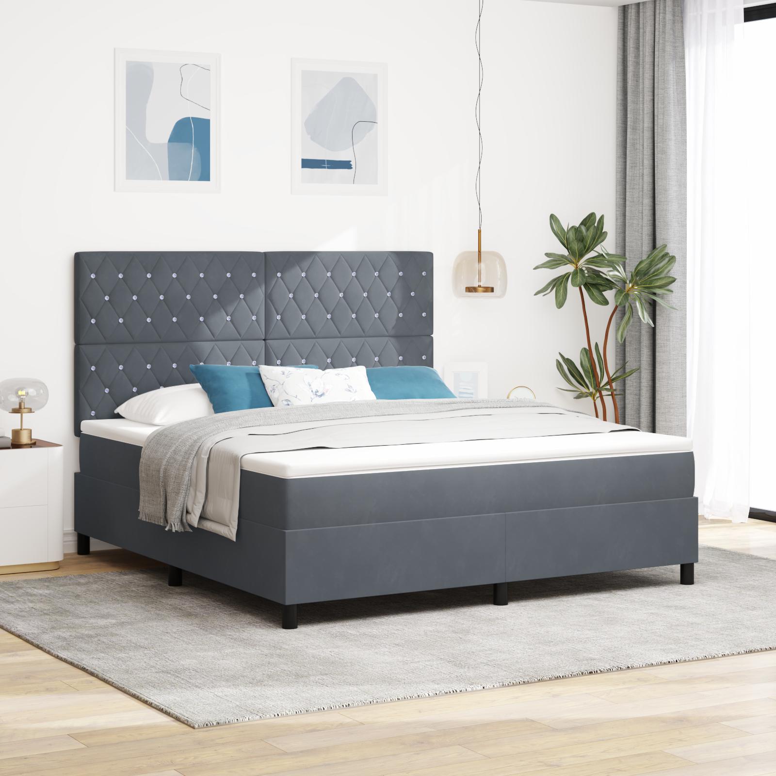 Boxspring Seng med Madras & LED Mørkegrå 180x200 cm Fløjl