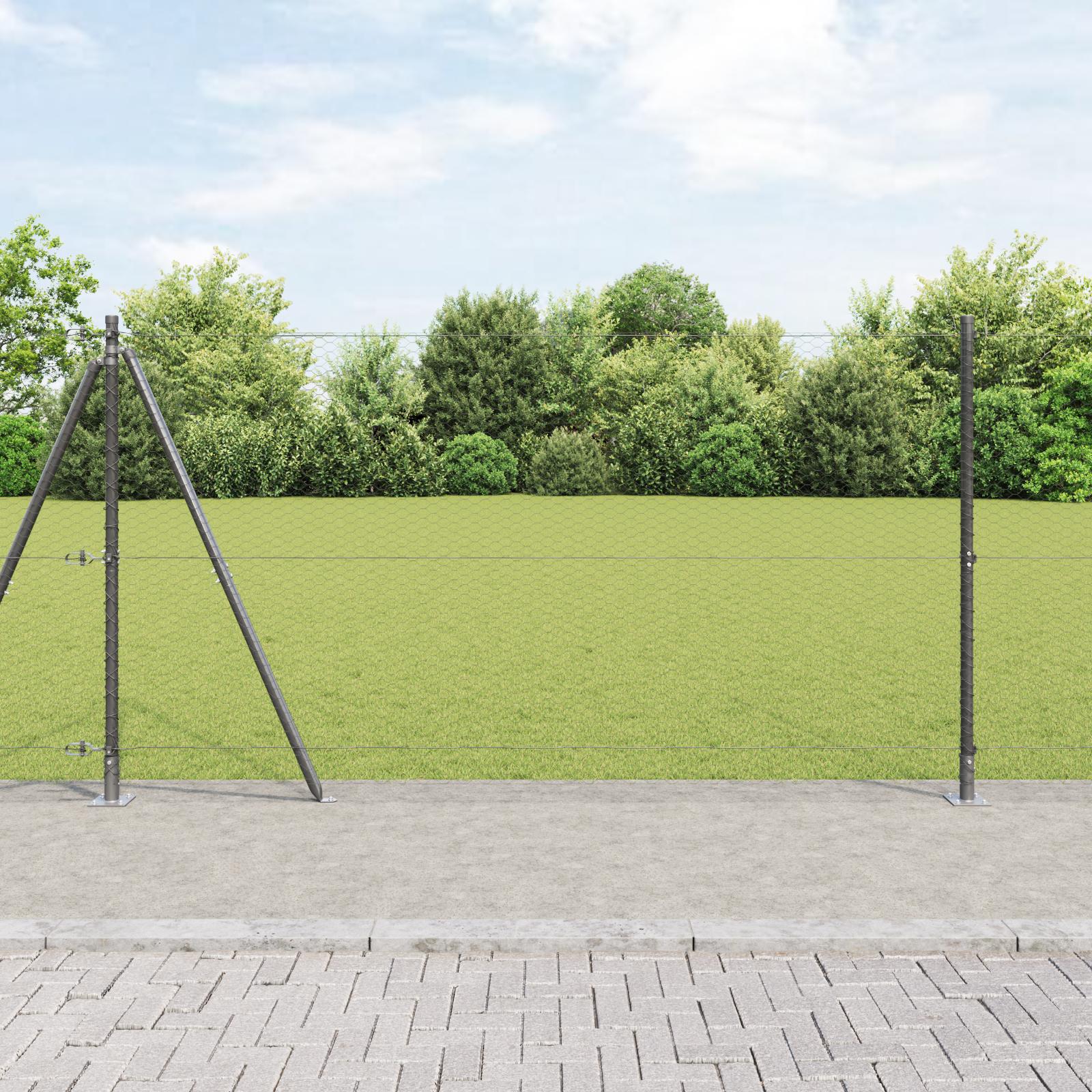 Svejset trådhegn med betonsokkel - 25 × 1,2 m, grå