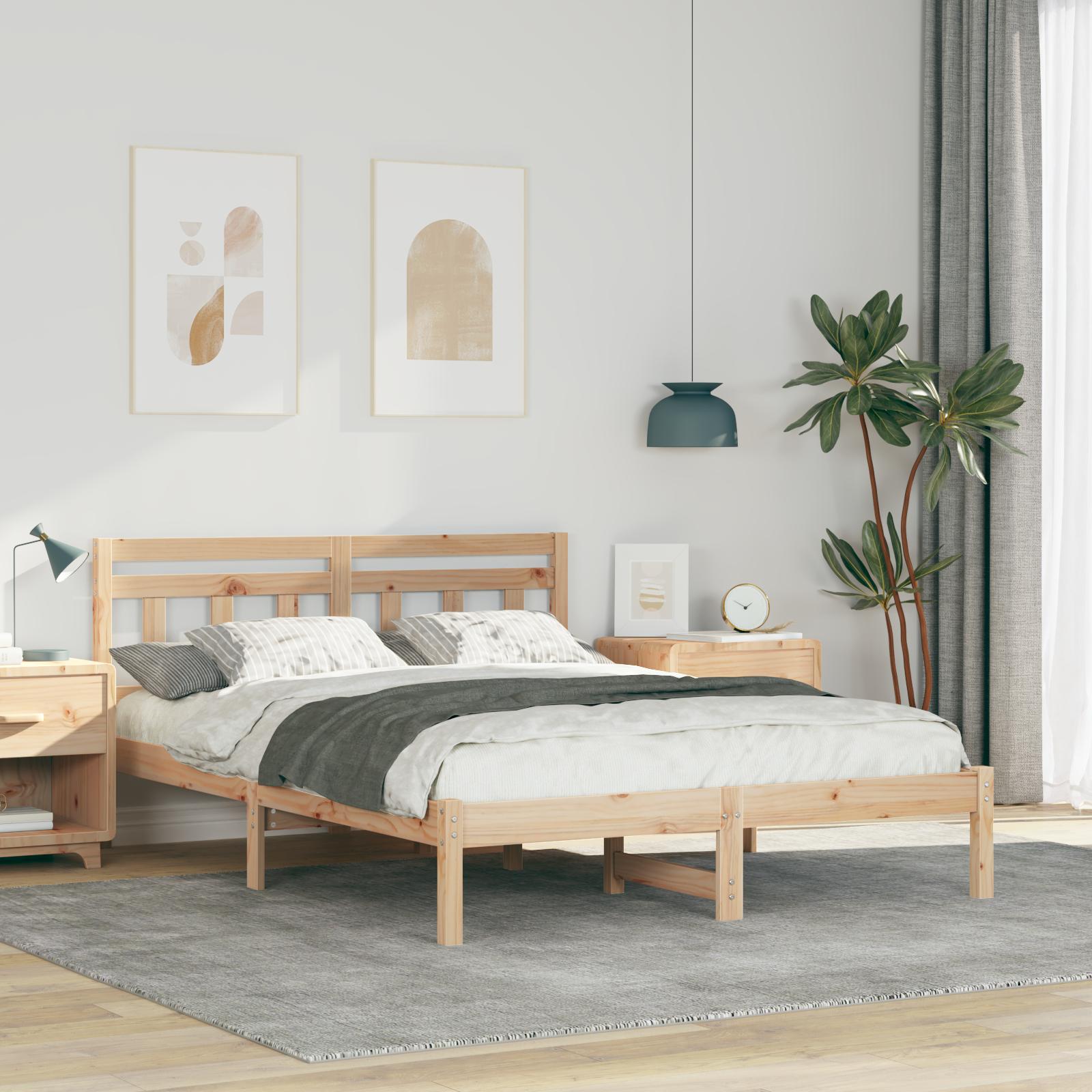 Sengestel i brun fyrretræ 120 x 200 cm - med hovedgærde