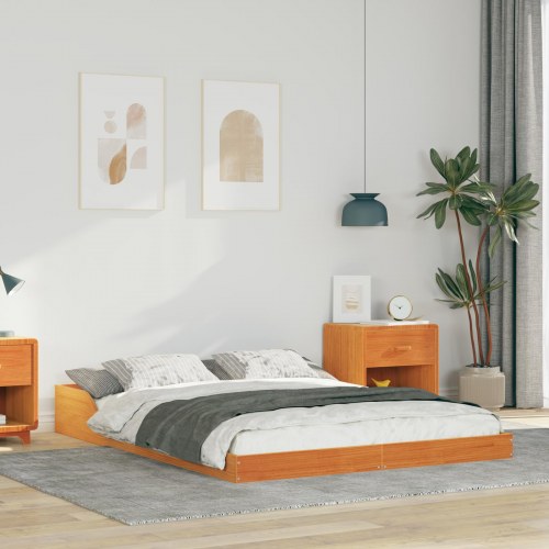 Sengestel i massiv fyrretræ - voks brun 120 x 190 cm