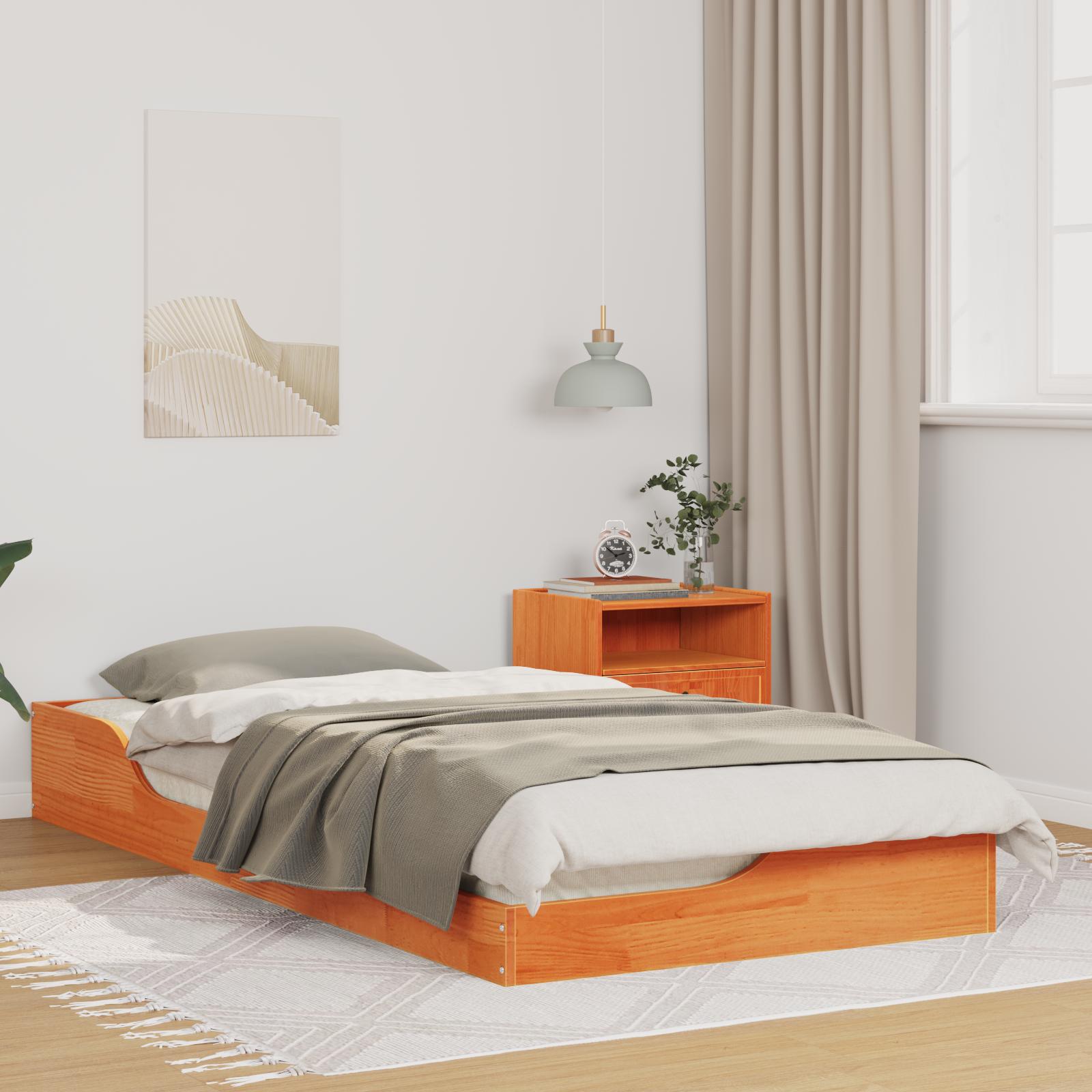 Sengestel i massiv fyrretræ - 80 x 200 cm, gyldenbrun platformsseng