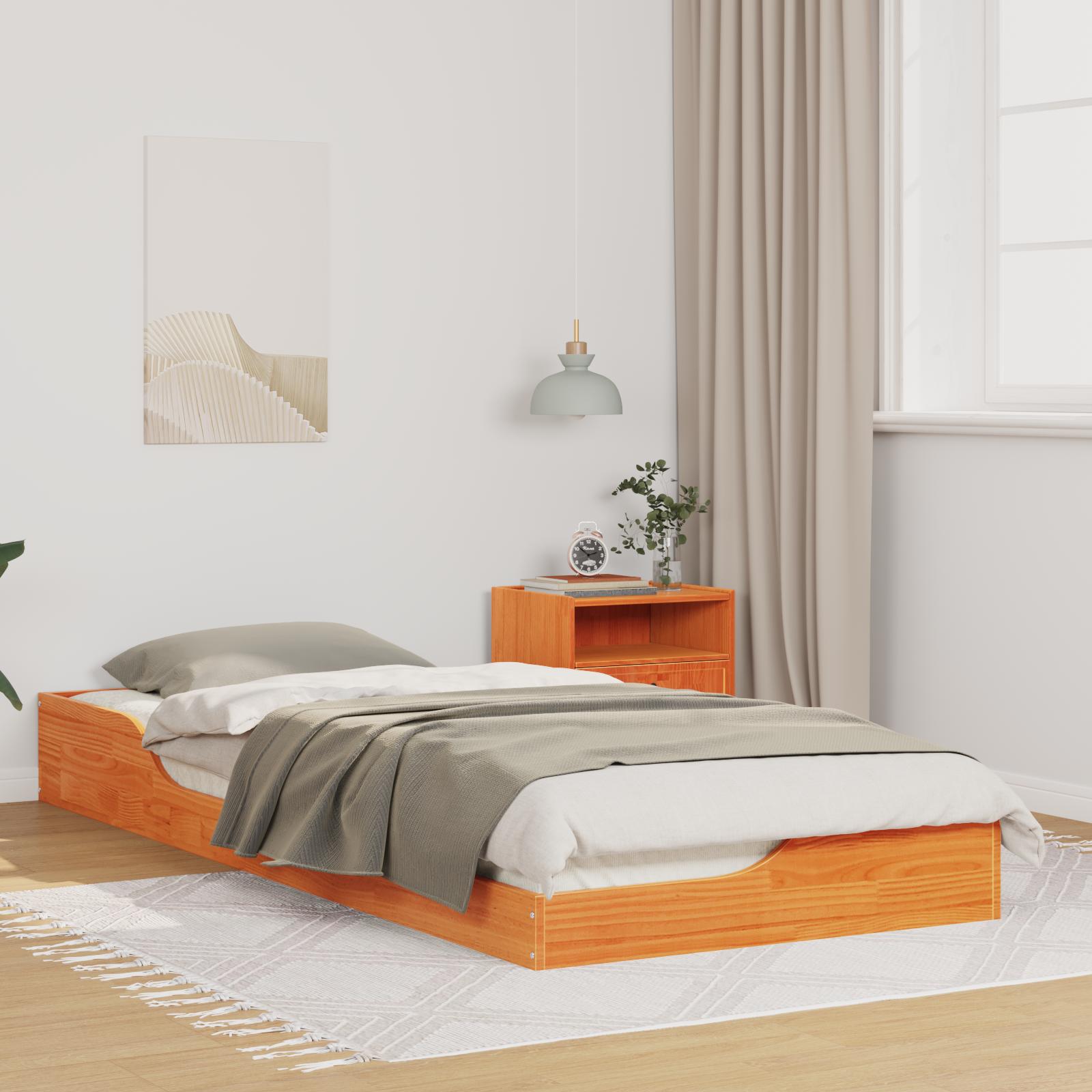 Sengestel i massiv fyr - voks brun 90 × 220 cm (platformseng)