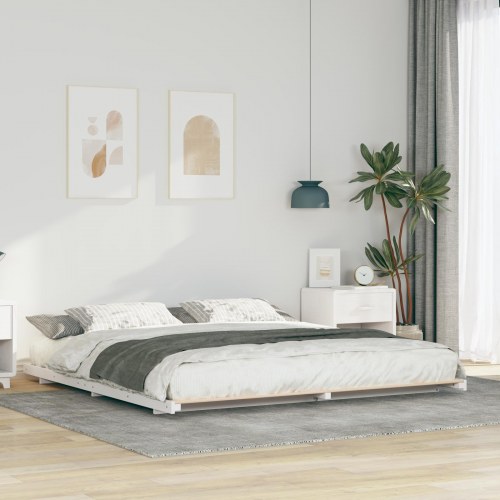 Sengestel i massiv fyrretræ 180 x 220 cm - hvid
