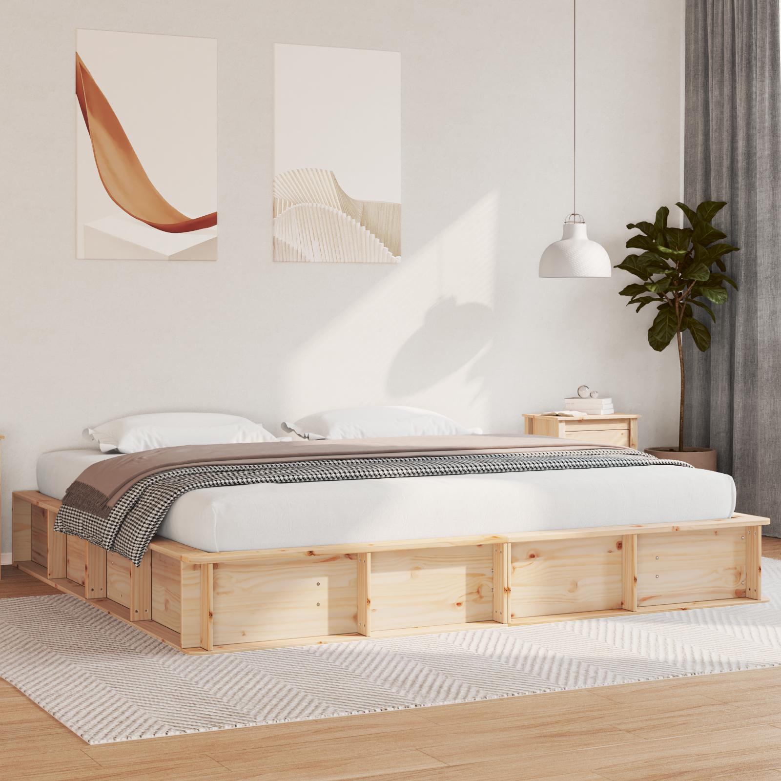 Sengestel i massiv fyrretræ - brun, 180 x 200 cm platform seng