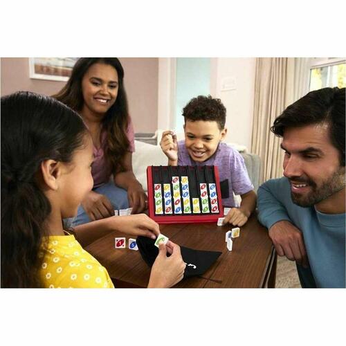 UNO Quatro - Lærerigt brætspil fra Mattel